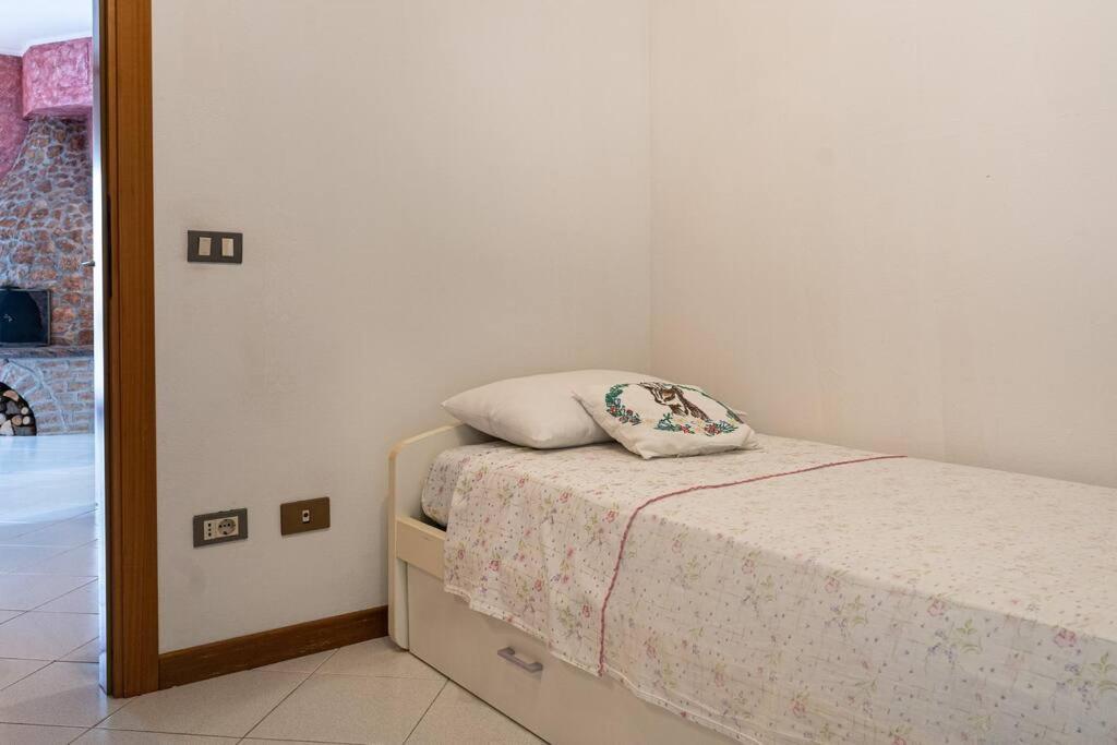 Garda Serenity Suite Salionze ภายนอก รูปภาพ
